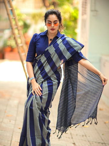 Khadi Cotton Colour Bar Saree